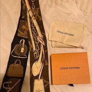 Louis Vuitton Brown and Gold Silk Twilly